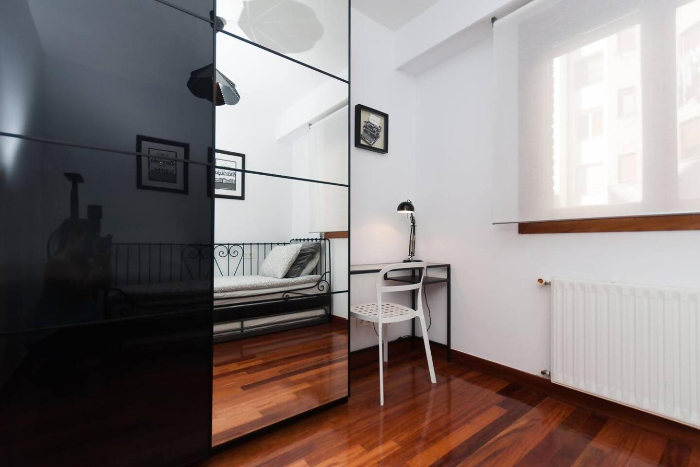 Apartamento Con Parking Privado Cerca De Zurriola San Sebastián Esterno foto
