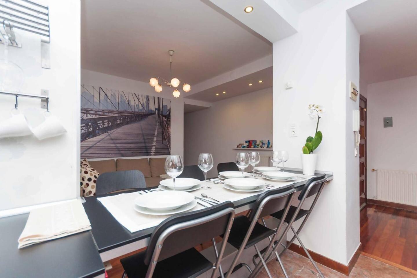 Apartamento Con Parking Privado Cerca De Zurriola San Sebastián Esterno foto
